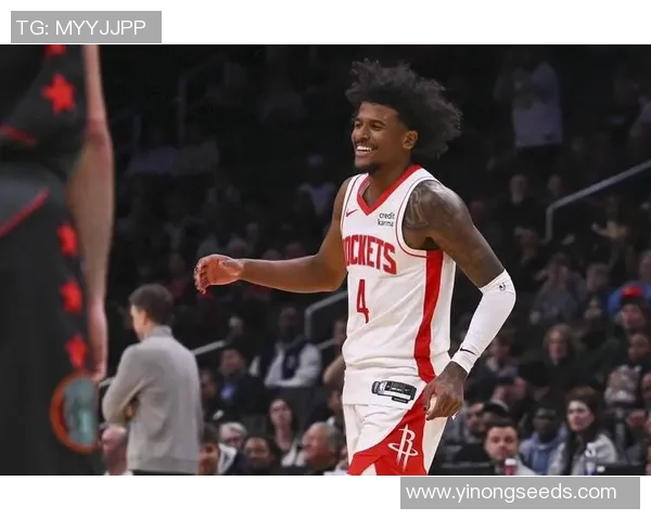 火箭大胜奇才，取得六连胜，球队士气高涨